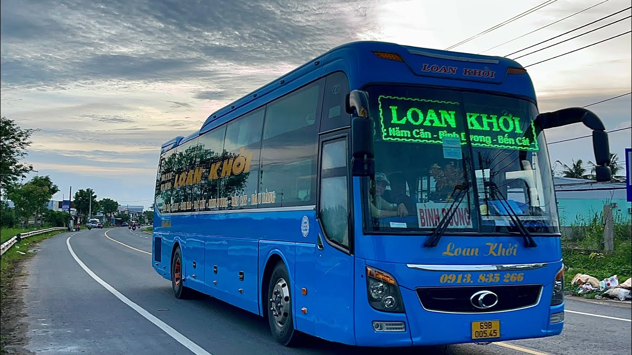 Nhà xe Loan Khởi